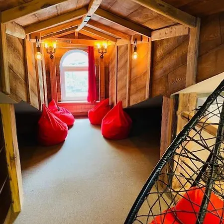 Brivibas - Wave, Free Privat Parking, Free Wifi, Self Check-in