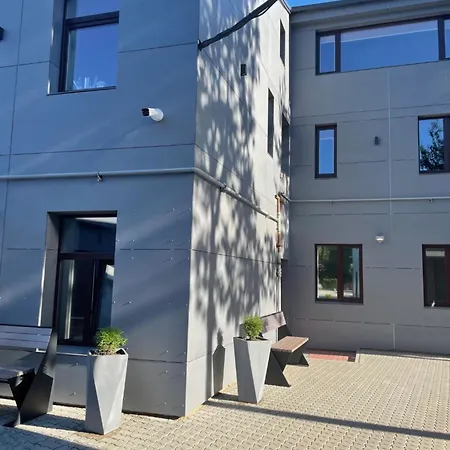 Brivibas - Wave, Free Privat Parking, Free Wifi, Self Check-in Apartment *